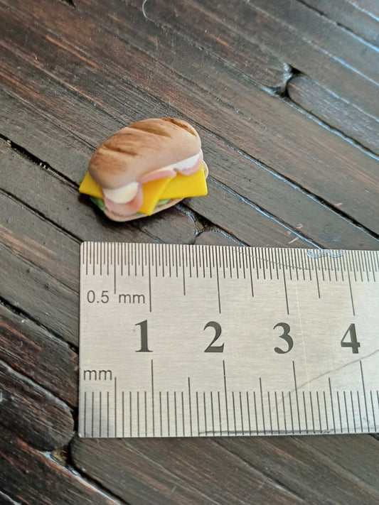 1:12 Miniature sandwich